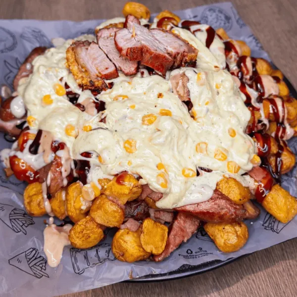 SALCHIPAPAS (PARA DOS)